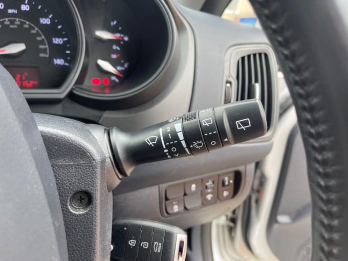 2025 Kia Rio