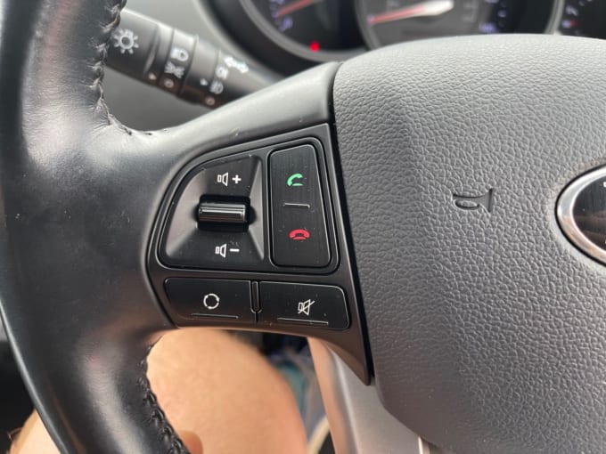 2025 Kia Rio