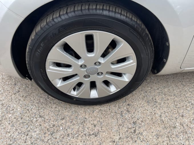 2025 Kia Rio