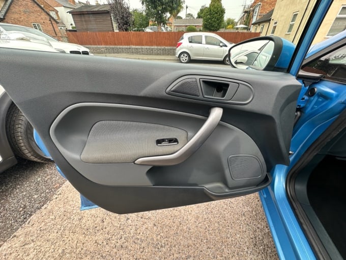 2025 Ford Fiesta
