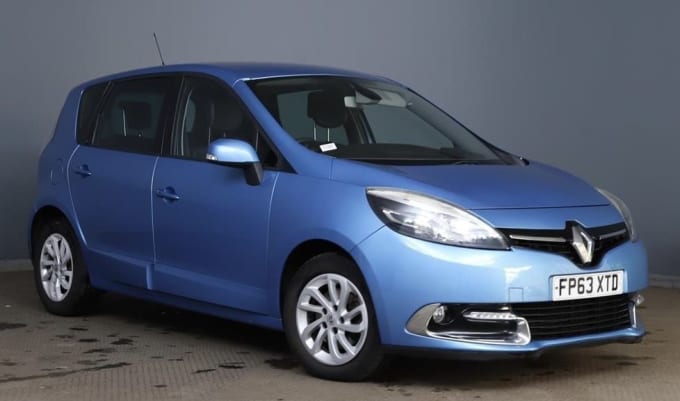 2025 Renault Scenic