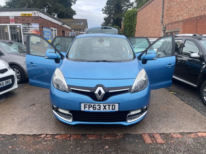 2013 Renault Scenic