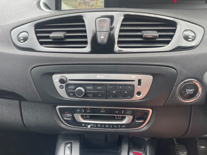 2013 Renault Scenic