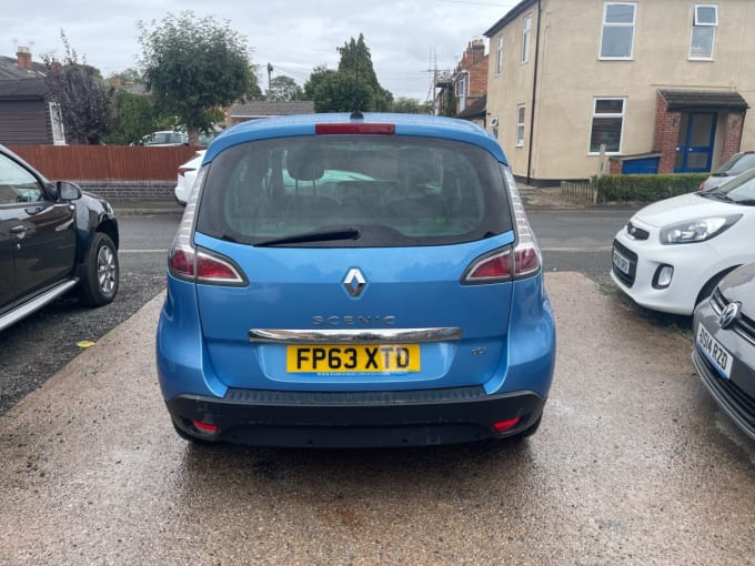 2013 Renault Scenic