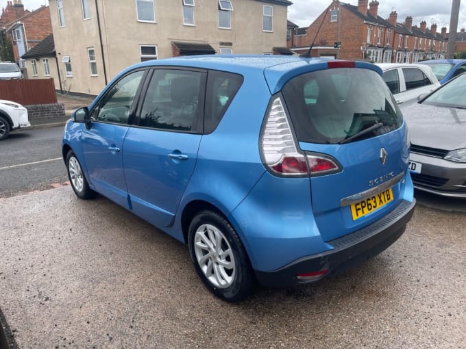 2013 Renault Scenic