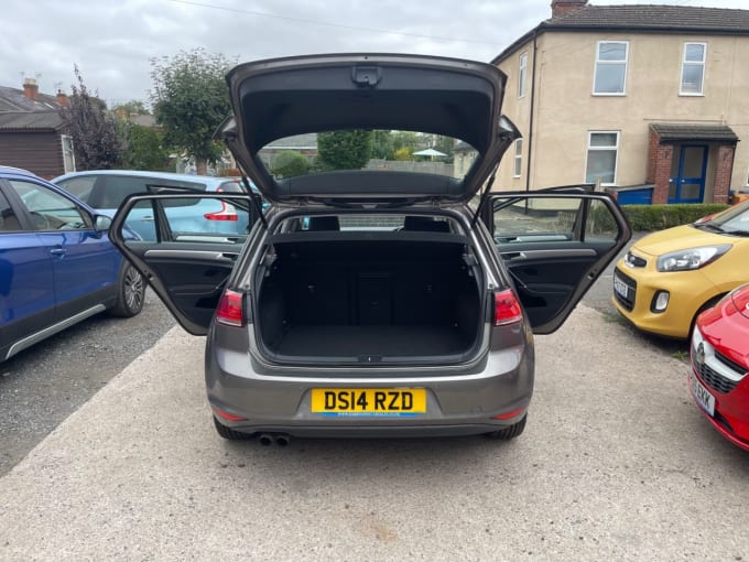 2025 Volkswagen Golf