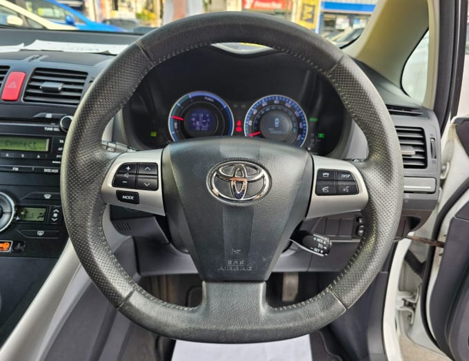 2024 Toyota Auris