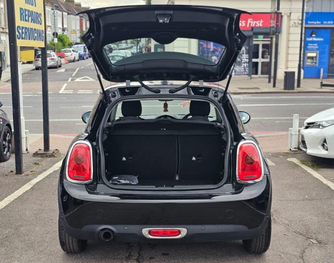 2024 Mini Hatch