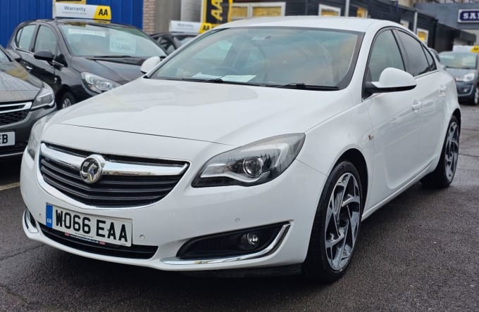 2025 Vauxhall Insignia