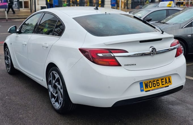 2025 Vauxhall Insignia