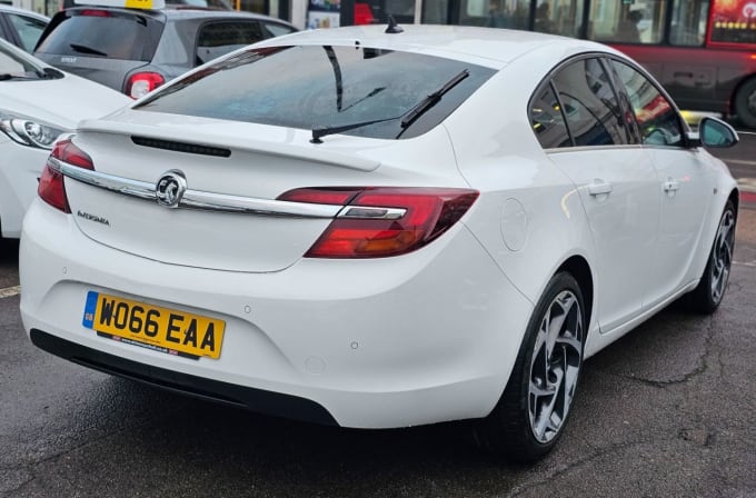 2025 Vauxhall Insignia