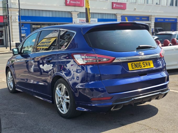 2025 Ford S-max