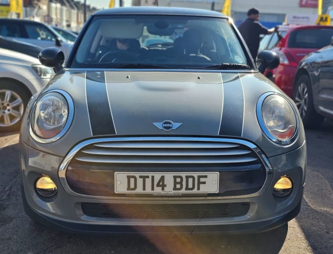 2025 Mini Hatch