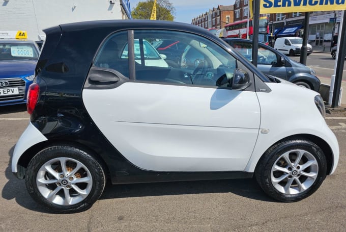 2025 Smart Fortwo
