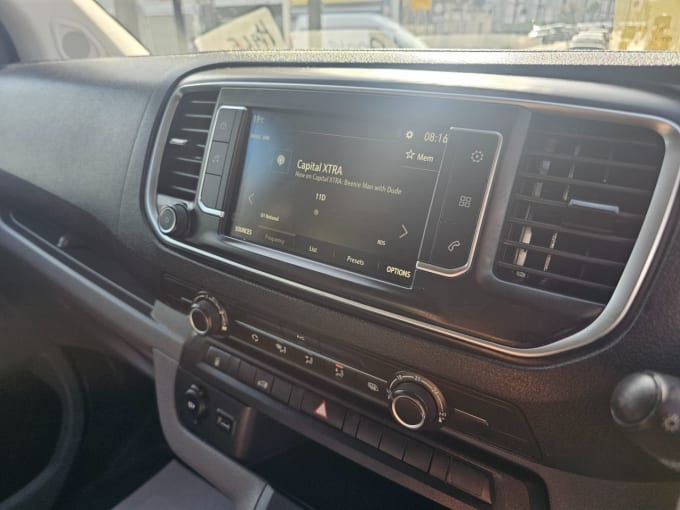 2025 Vauxhall Vivaro