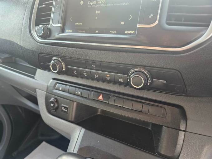 2025 Vauxhall Vivaro