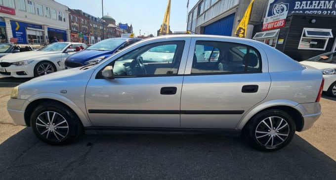 2025 Vauxhall Astra