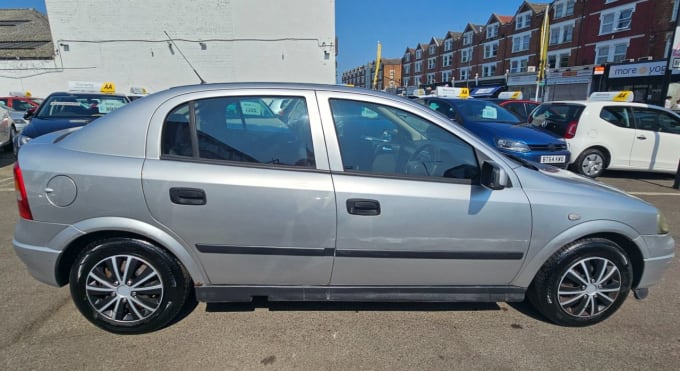 2025 Vauxhall Astra