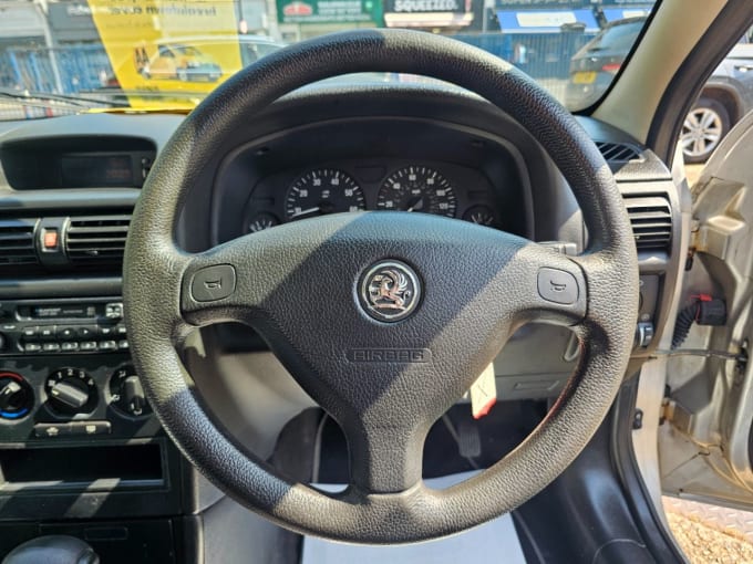 2025 Vauxhall Astra
