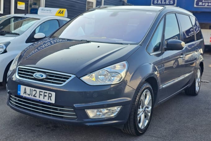 2025 Ford Galaxy