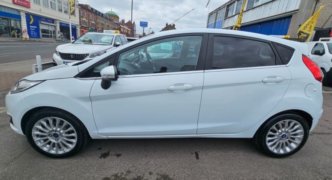 2025 Ford Fiesta