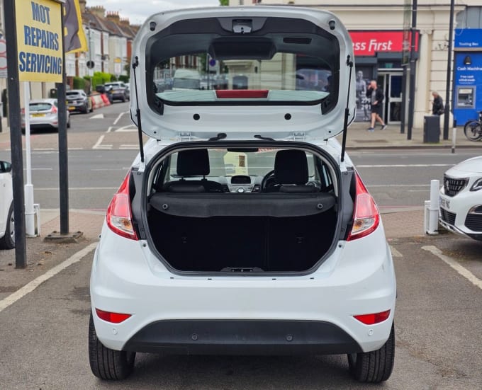 2025 Ford Fiesta