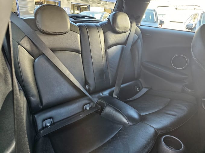 2025 Mini Hatch