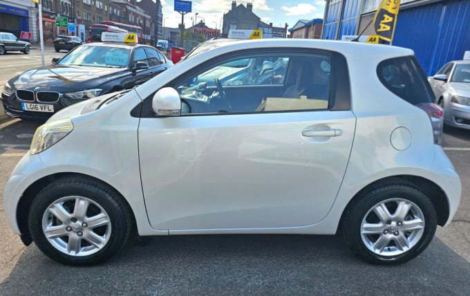 2025 Toyota Iq
