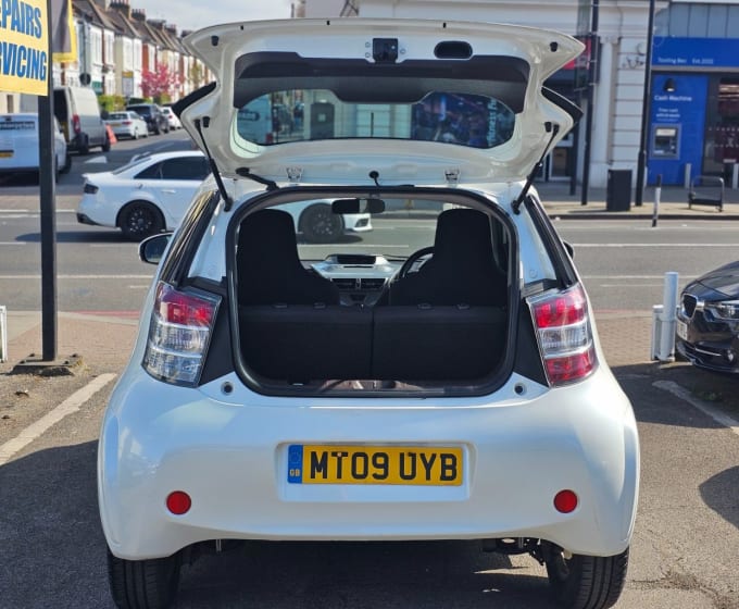 2025 Toyota Iq