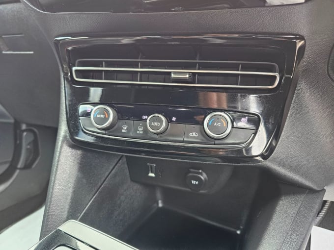 2025 Vauxhall Mokka Electric