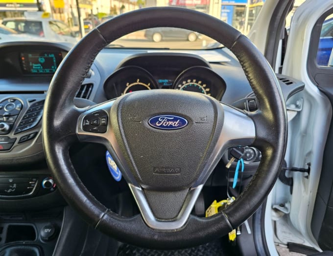 2025 Ford Transit Courier