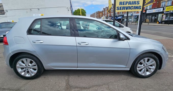 2025 Volkswagen Golf