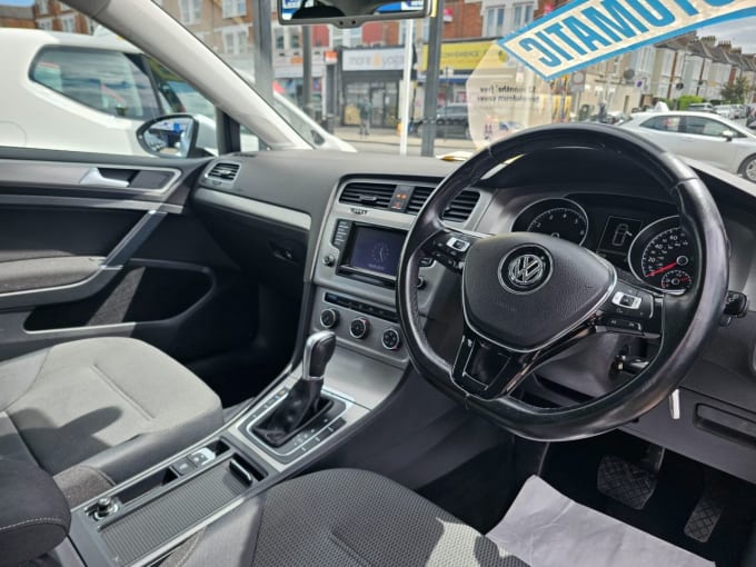 2025 Volkswagen Golf