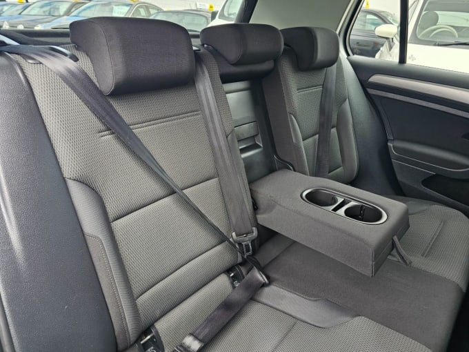 2025 Volkswagen Golf