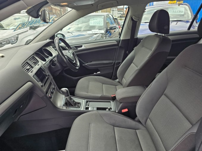 2025 Volkswagen Golf