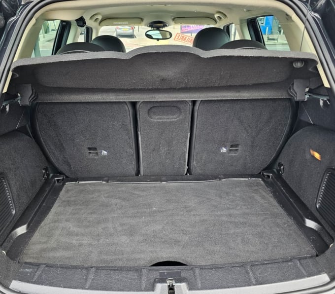 2025 Mini Countryman