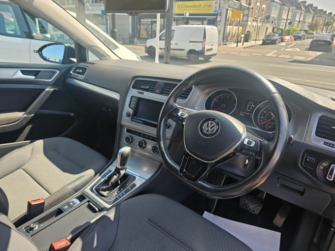 2025 Volkswagen Golf
