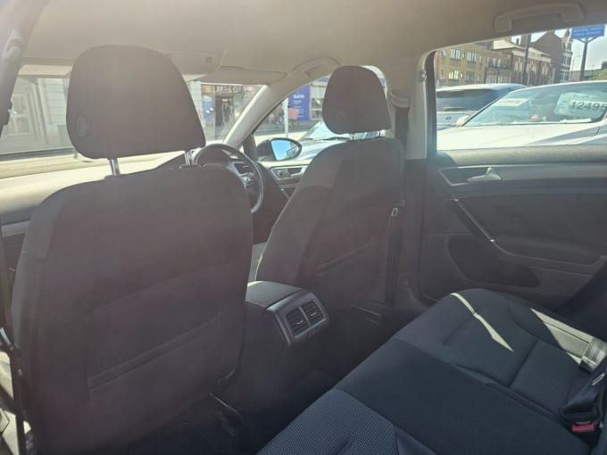 2025 Volkswagen Golf