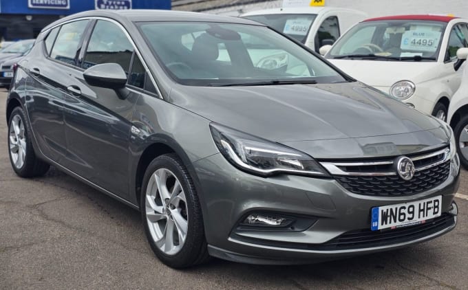 2025 Vauxhall Astra