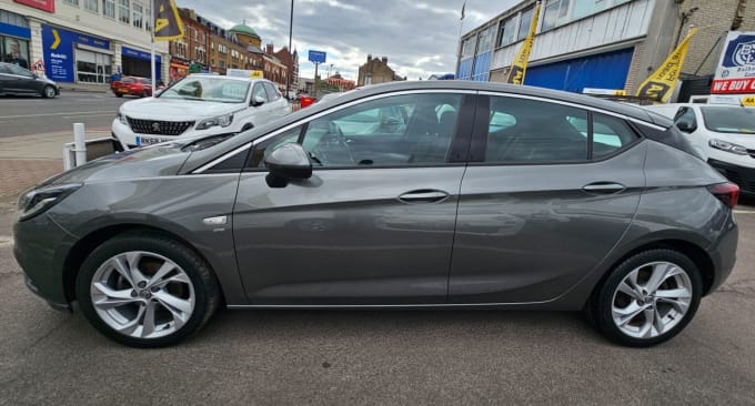 2025 Vauxhall Astra