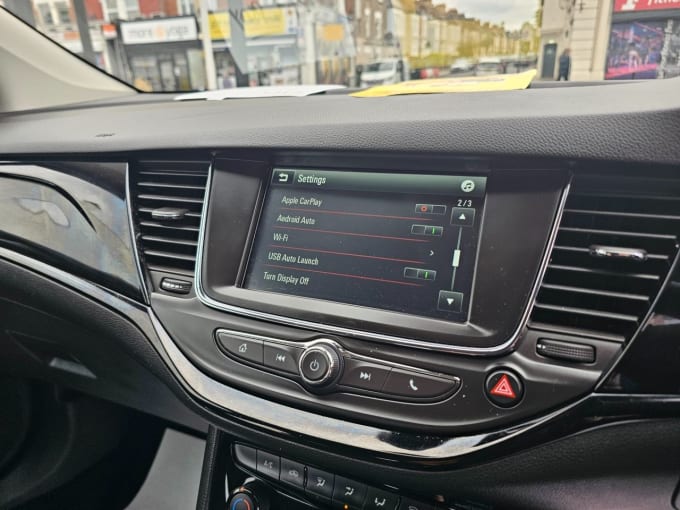 2025 Vauxhall Astra