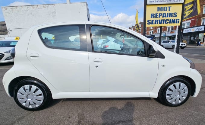 2025 Toyota Aygo