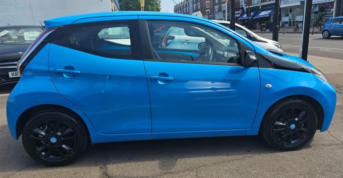 2025 Toyota Aygo