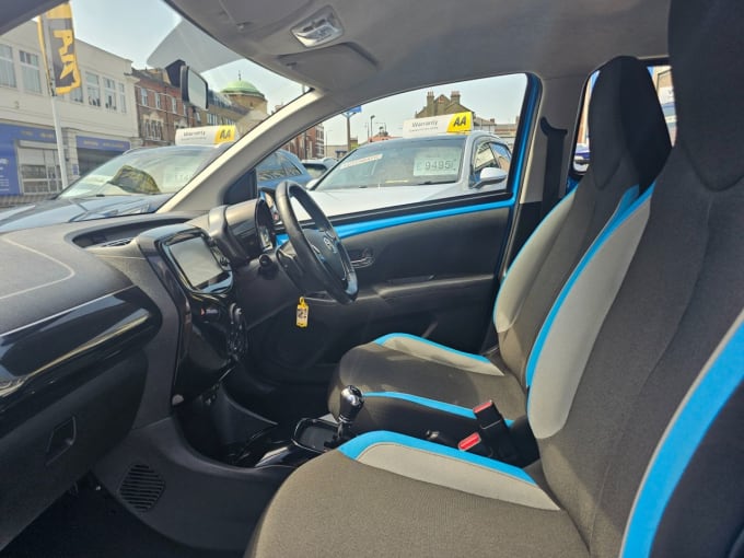 2025 Toyota Aygo