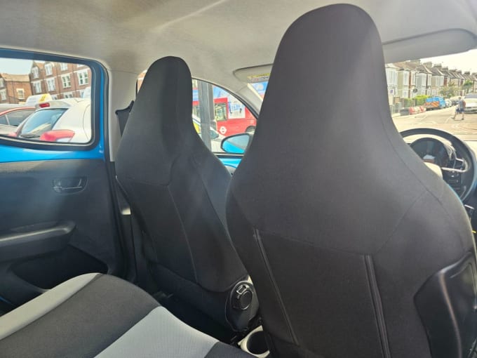 2025 Toyota Aygo