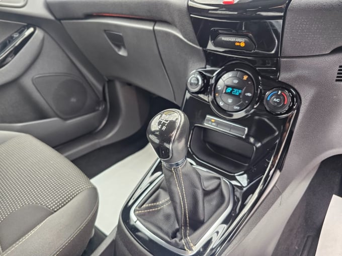 2025 Ford Fiesta