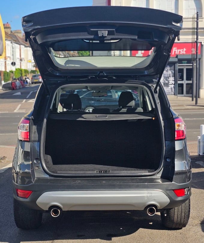 2025 Ford Kuga