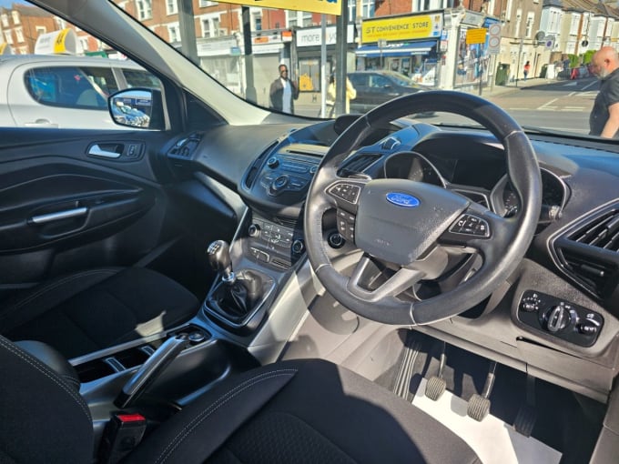 2025 Ford Kuga