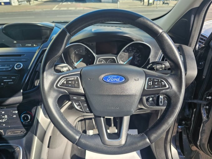 2025 Ford Kuga