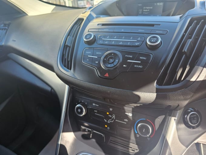 2025 Ford Kuga